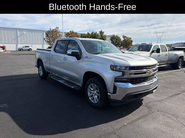 Used 2019 Chevrolet Silverado 1500 LT w/ All-Star Edition AWD/4WD image 3
