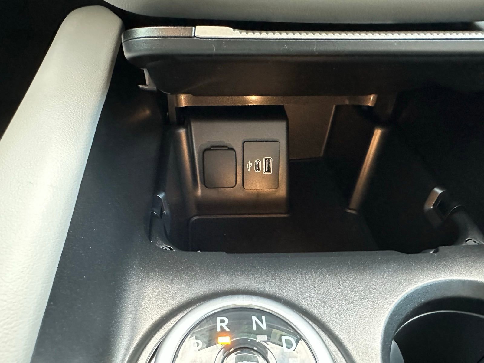 New 2025 Ford Explorer Active w/ Active Comfort Package image 20