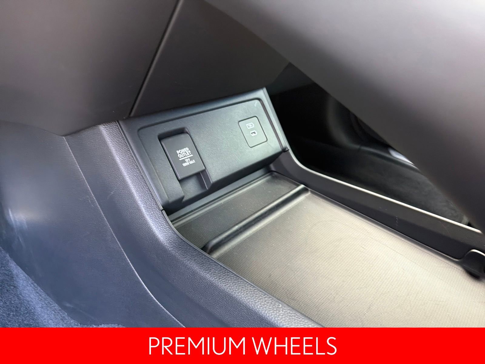 Used 2025 Acura RDX A-Spec image 19