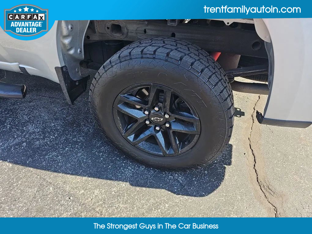 Used 2019 Chevrolet Silverado 1500 LT Trail Boss w/ Convenience Package image 44
