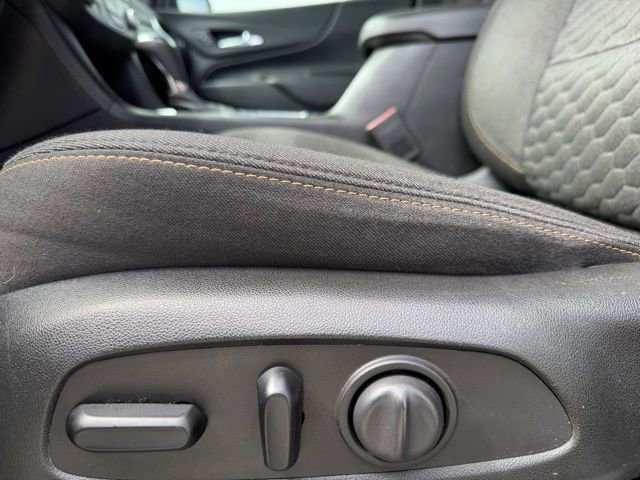 Used 2020 Chevrolet Equinox LT image 16