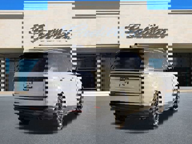 Used 2025 Land Rover Range Rover Long Wheelbase Autobiography image 3