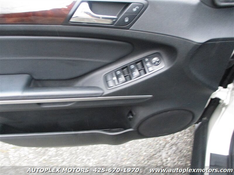 Used 2011 Mercedes-Benz ML 350 BlueTEC 4MATIC image 25
