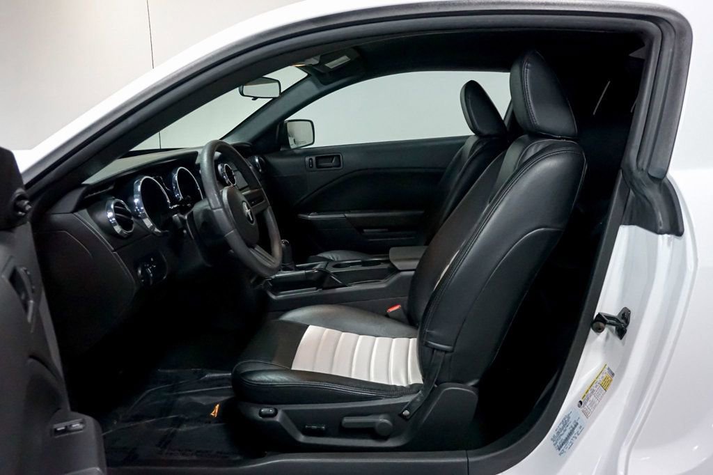 Used 2007 Ford Mustang GT image 8