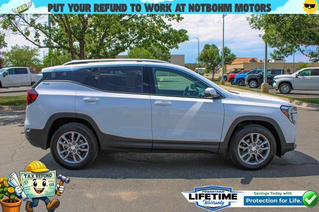 Used 2024 GMC Terrain SLT image 6