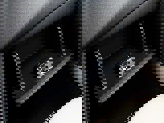 Used 2013 Chrysler 200 Touring w/ S Exterior Appearance Pkg image 11