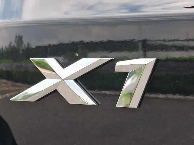 New 2027 BMW X1 xDrive28i AWD/4WD image 21
