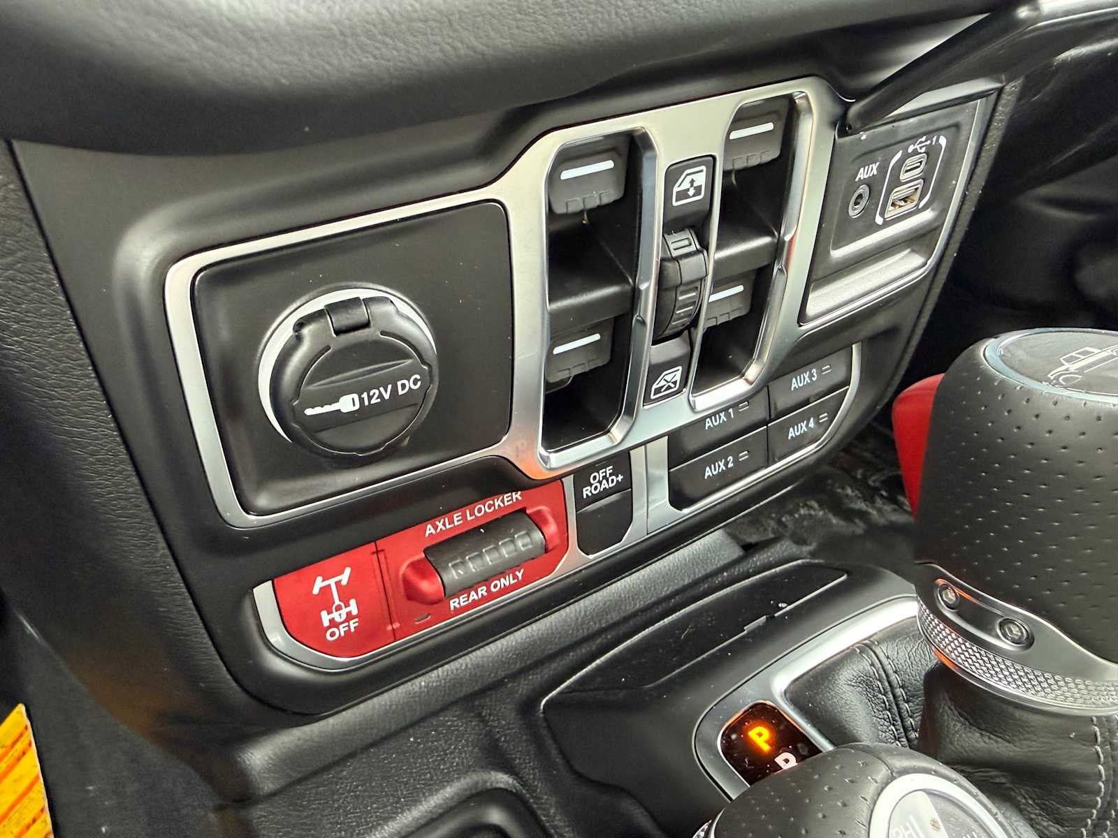 New 2026 Jeep Gladiator Mojave AWD/4WD image 18