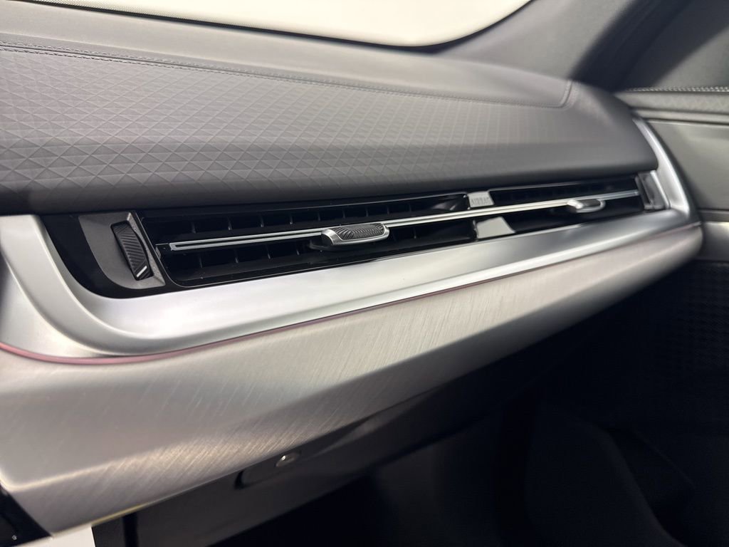 New 2026 BMW X2 xDrive28i w/ Convenience Package AWD/4WD image 18