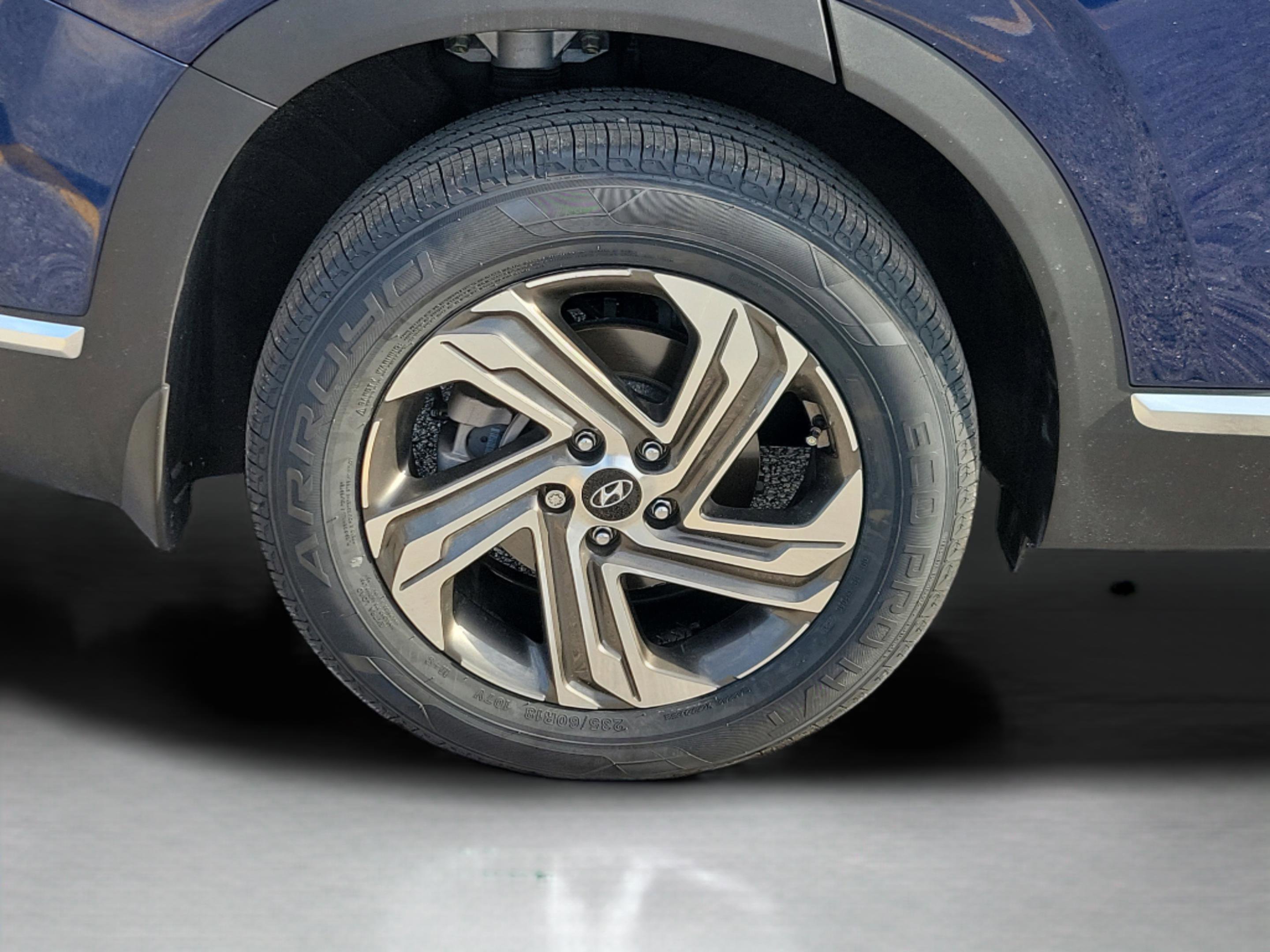 Certified 2022 Hyundai Santa Fe SEL image 5