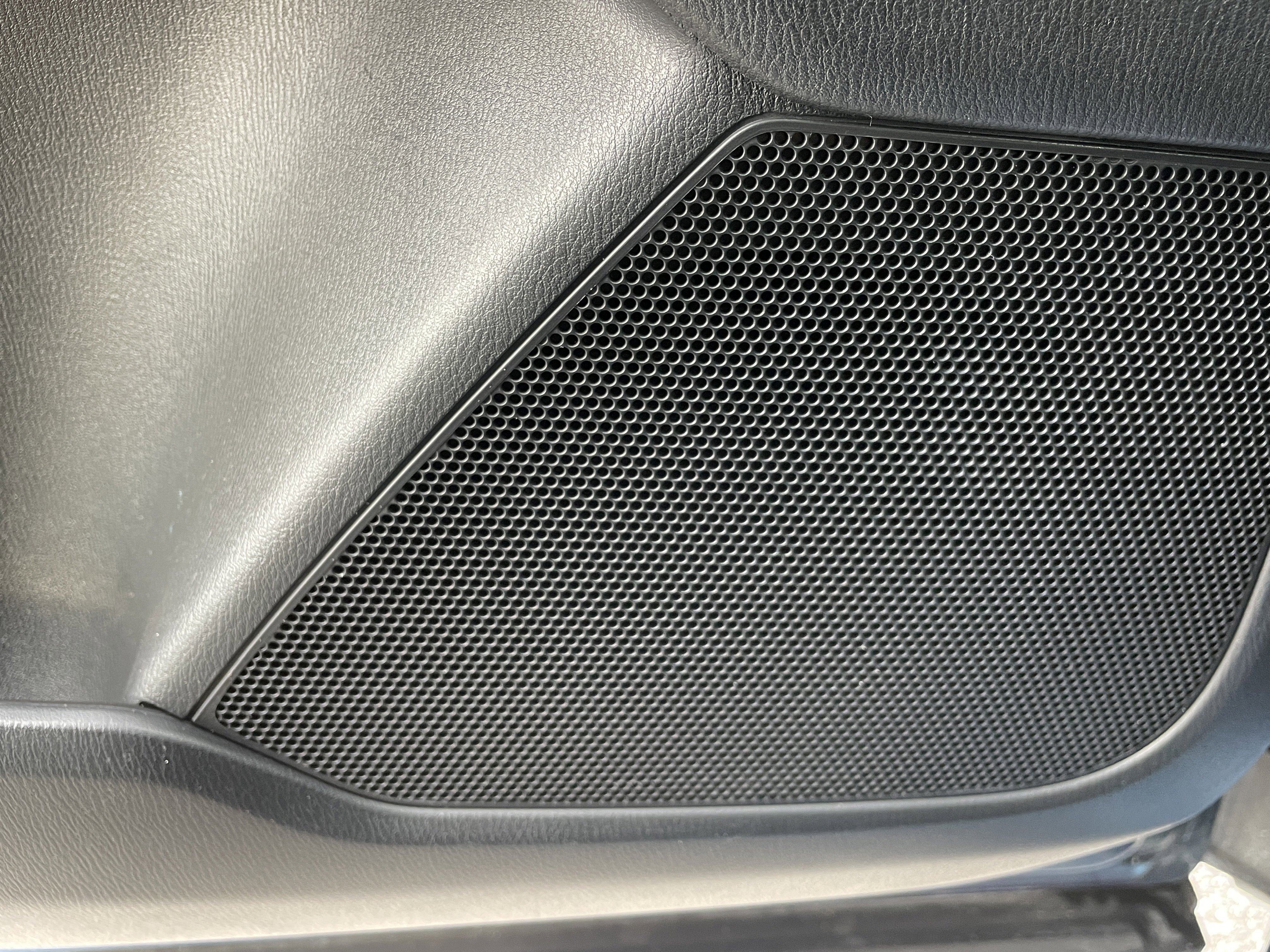 Used 2018 MAZDA CX-5 Touring image 18