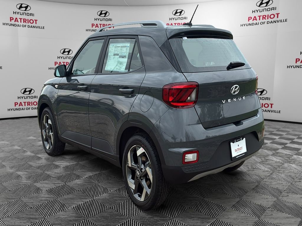 New 2026 Hyundai Venue SEL FWD image 5