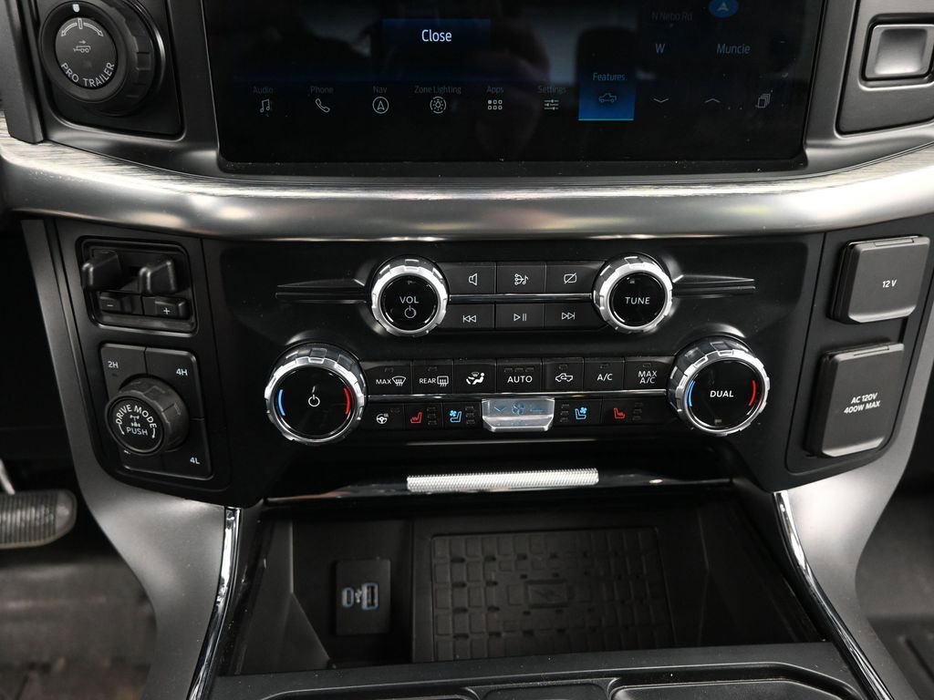 Used 2023 Ford F150 Lariat w/ Max Trailer Tow Package image 20