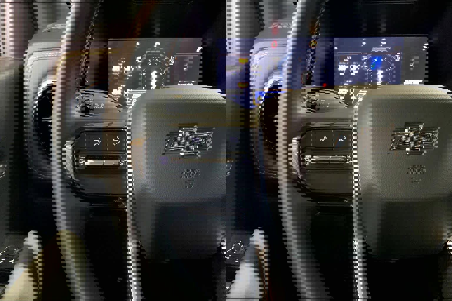 Certified 2024 Chevrolet Colorado ZR2 w/ ZR2 Bison Edition image 23