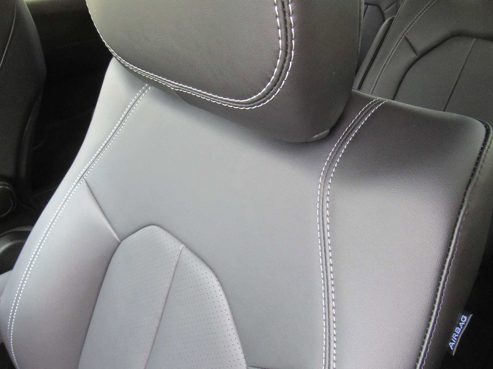 New 2026 Chrysler Voyager LX image 16
