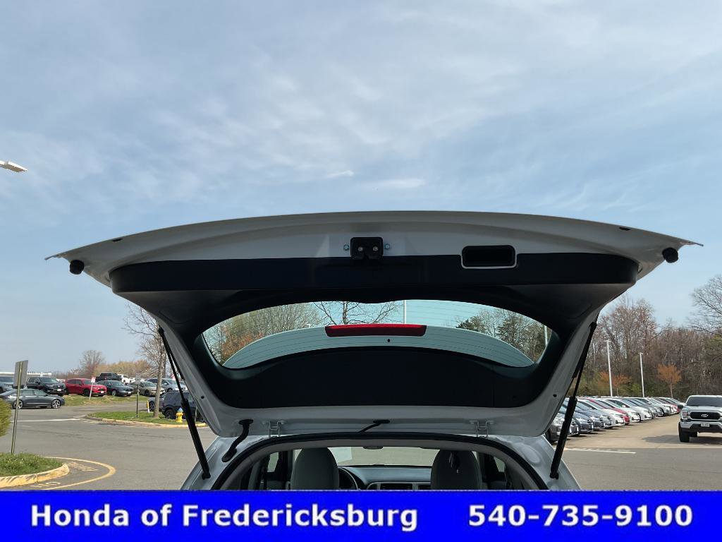 Certified 2022 Honda HR-V LX image 17