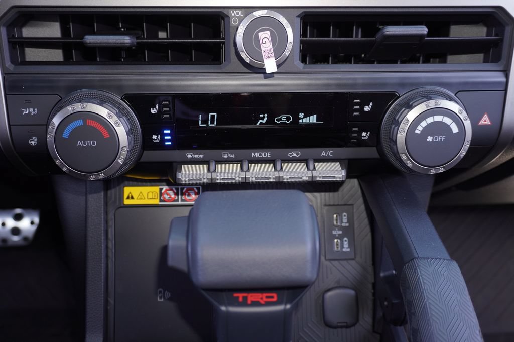 New 2026 Toyota 4Runner TRD Sport Premium AWD/4WD image 17