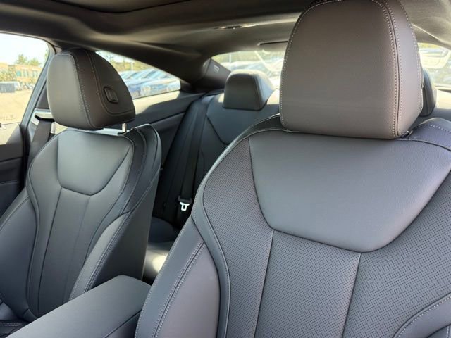 New 2026 BMW M440i Coupe w/ Premium Package image 19