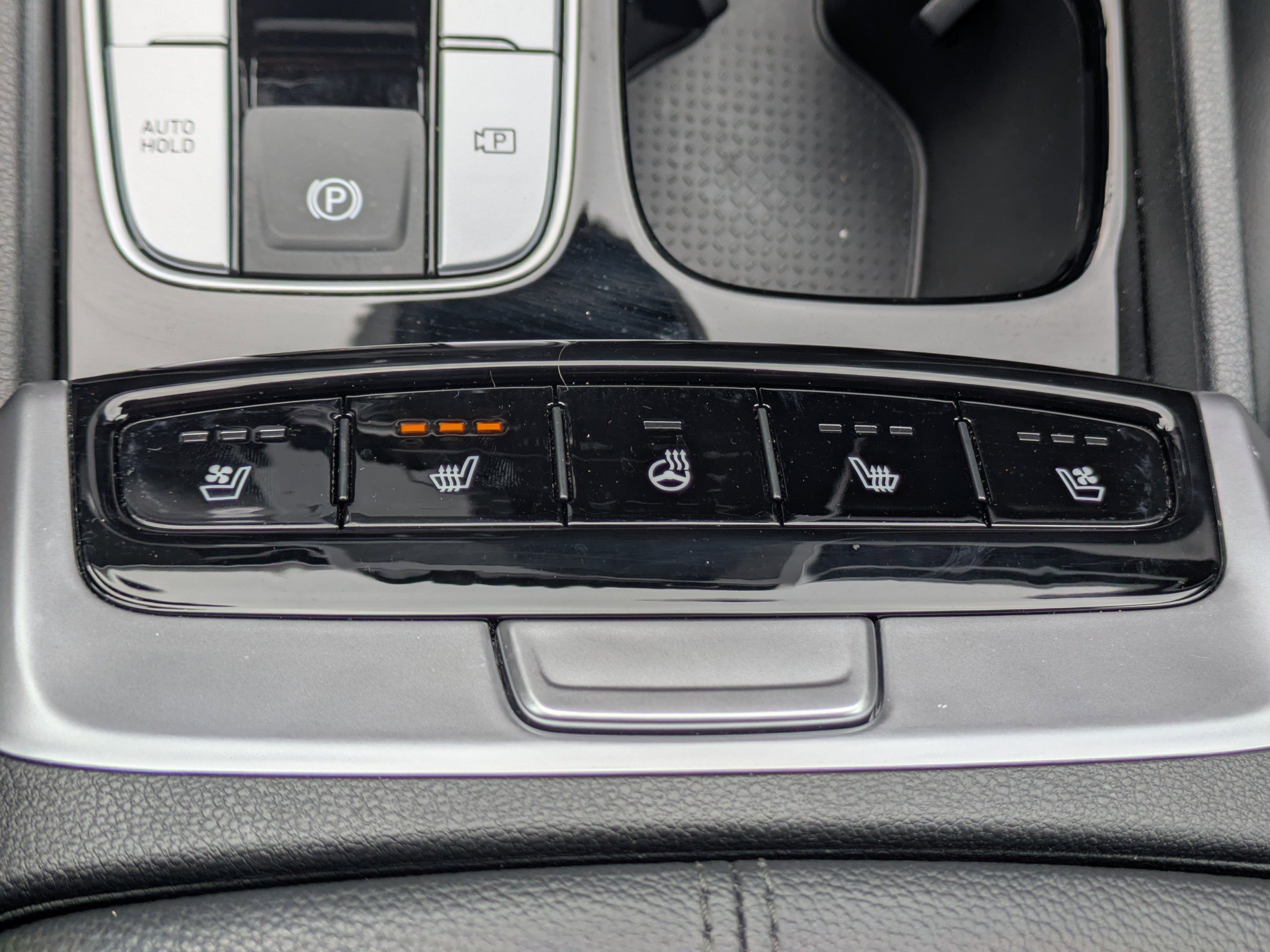 Certified 2023 Hyundai Santa Cruz Limited w/ Cargo Package image 25