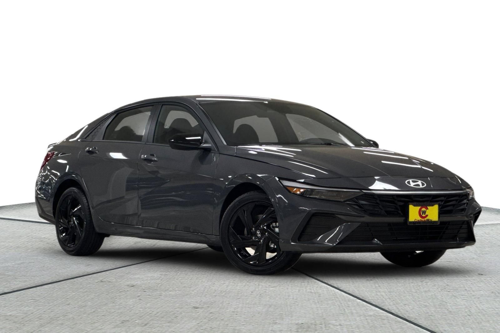 New 2026 Hyundai Elantra Sport FWD image 2