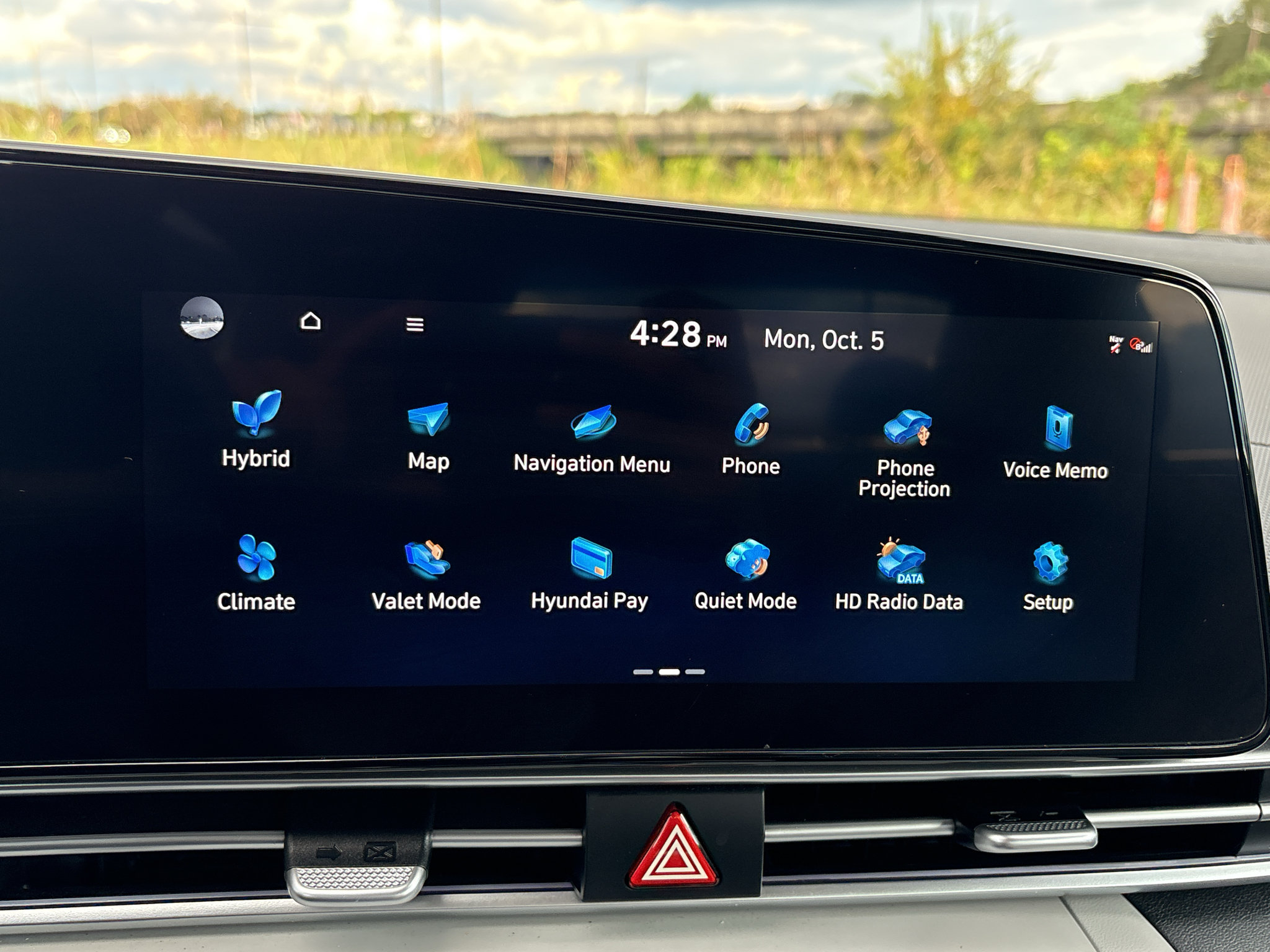 Used 2025 Hyundai Elantra Limited FWD image 20