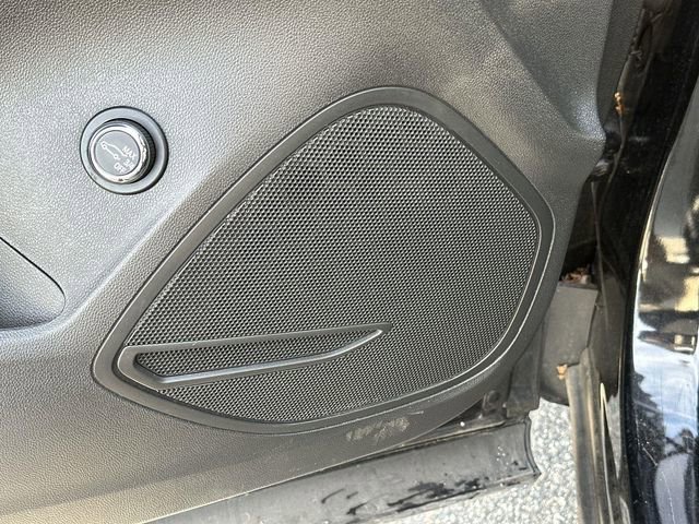 Used 2022 Buick Envision Essence w/ Safety Package image 22