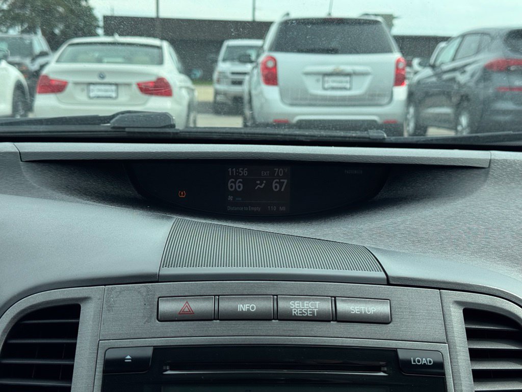 Used 2009 Toyota Venza AWD image 3