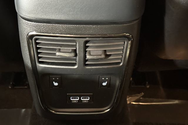 Used 2023 Dodge Charger SRT Hellcat w/ Harman/Kardon Audio Group RWD image 15