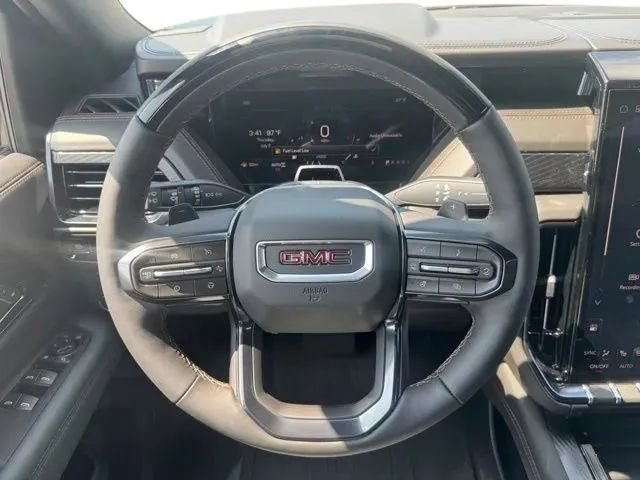 New 2026 GMC Yukon AT4 w/ AT4 Premium Plus Package AWD/4WD image 26