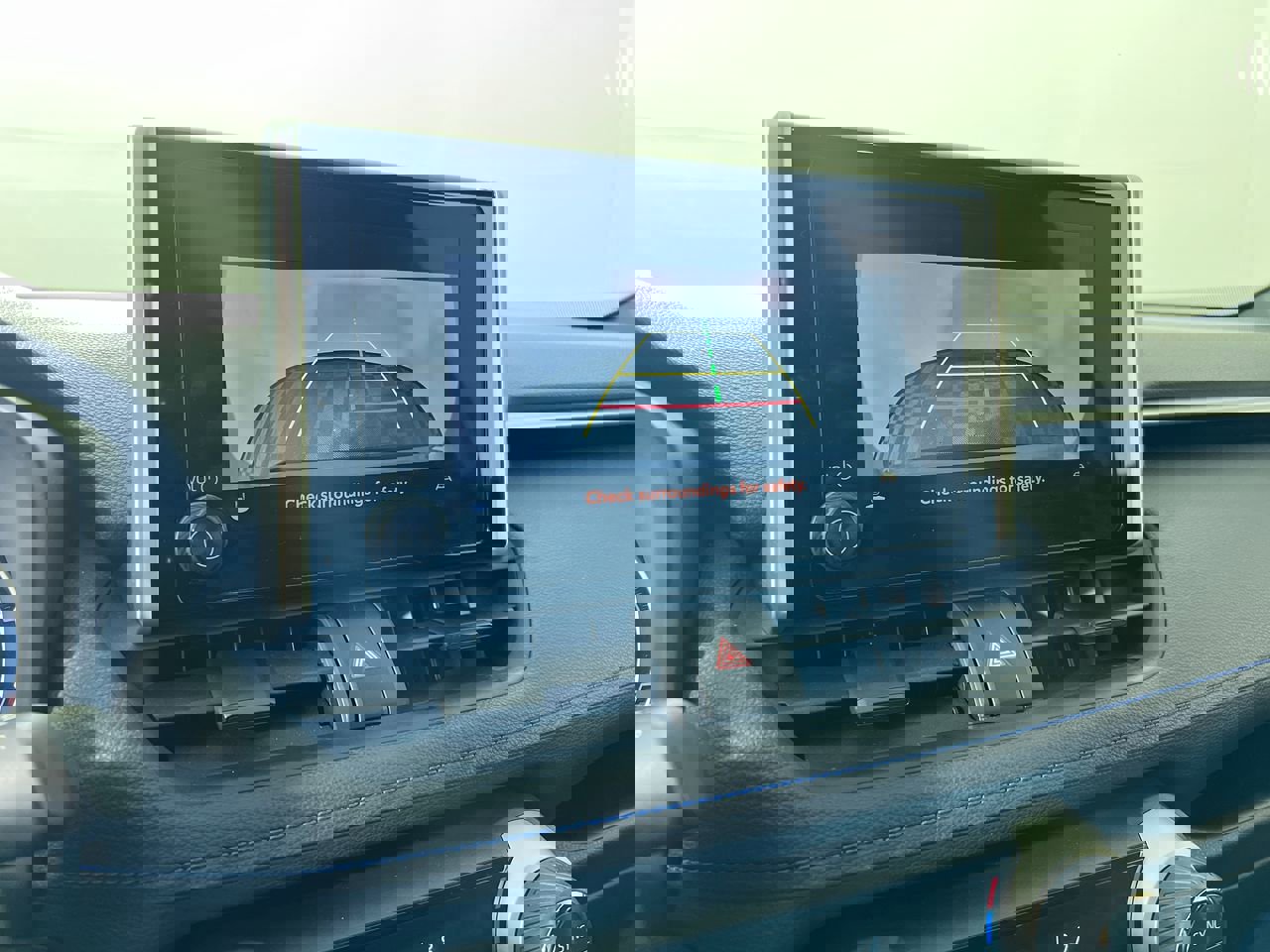 Used 2023 Toyota RAV4 SE image 26