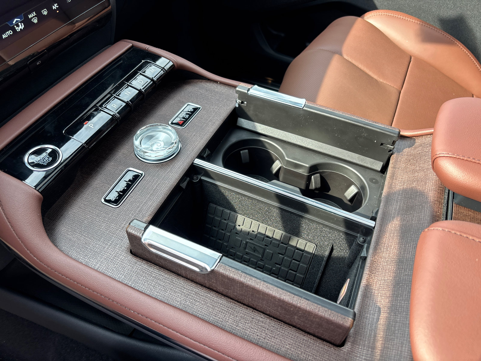New 2026 Lincoln Navigator Reserve AWD/4WD image 23