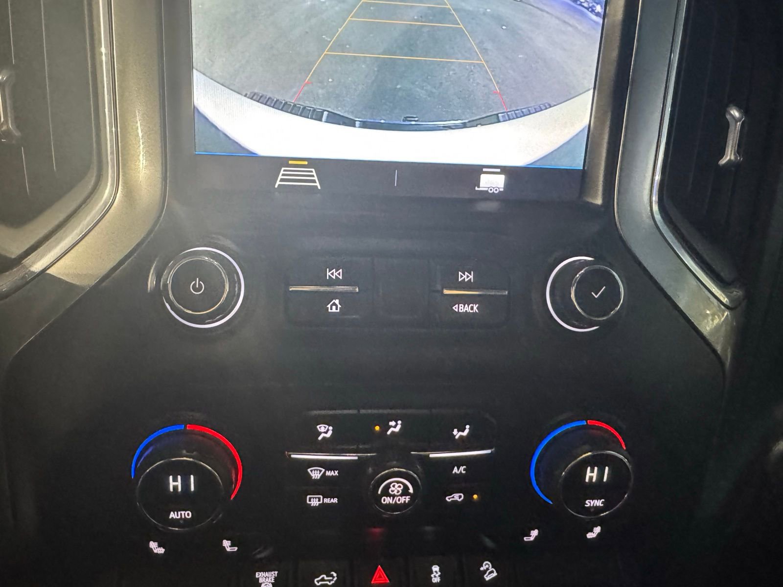 Used 2023 Chevrolet Silverado 2500 LT w/ Convenience Package image 25