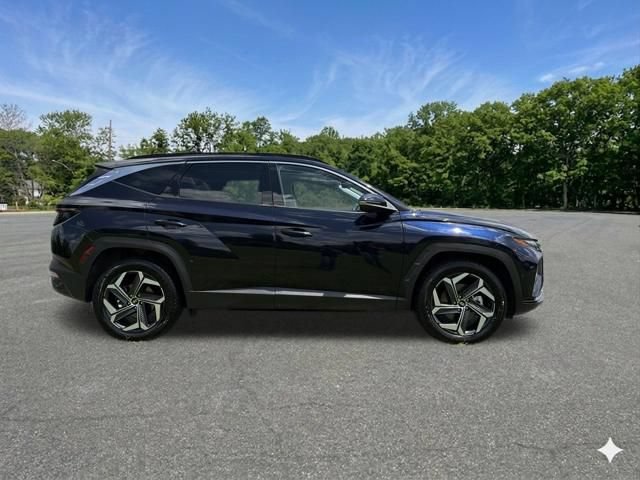 Used 2024 Hyundai Tucson Limited AWD/4WD image 10