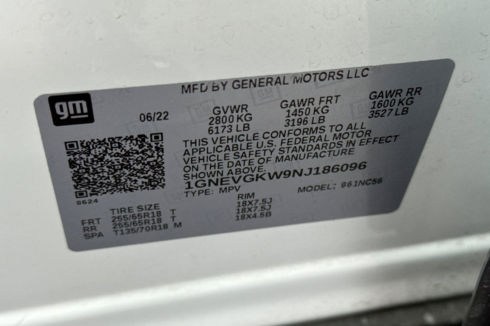 Certified 2022 Chevrolet Traverse LT w/ LPO, Floor Liner Package image 35