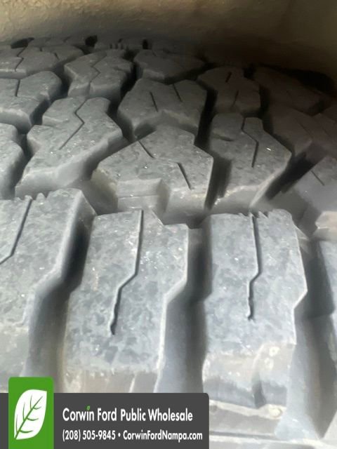 Used 2017 Ford Expedition EL XLT w/ Equipment Group 202A image 11