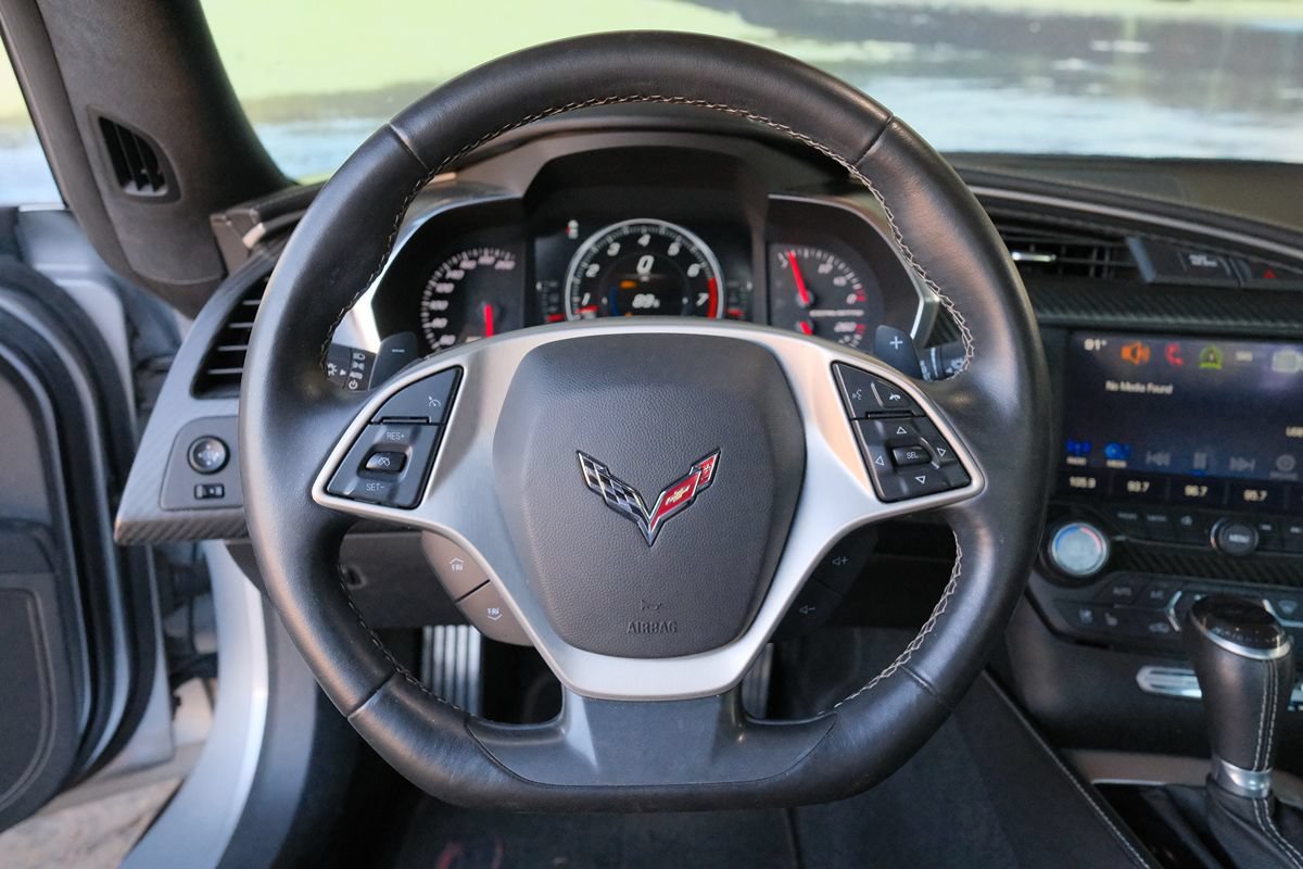 Used 2017 Chevrolet Corvette Grand Sport RWD image 15