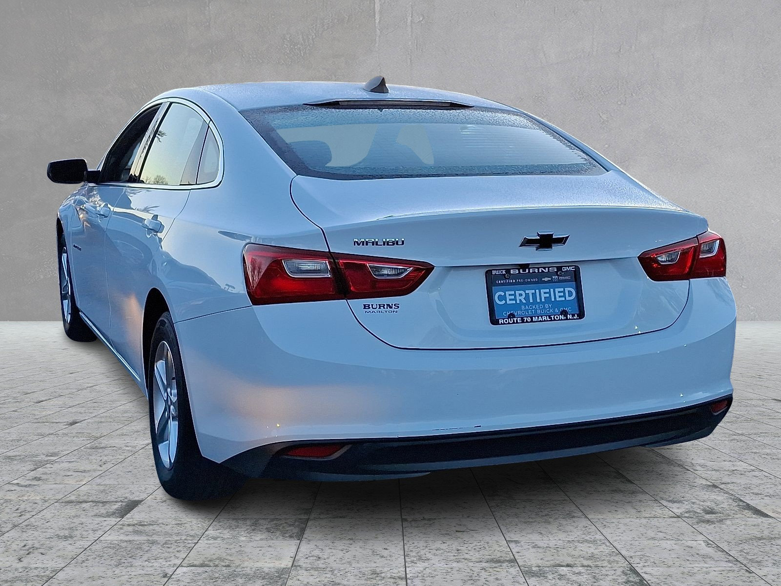 Certified 2022 Chevrolet Malibu LS w/ LPO, Convenience Package 2 image 8