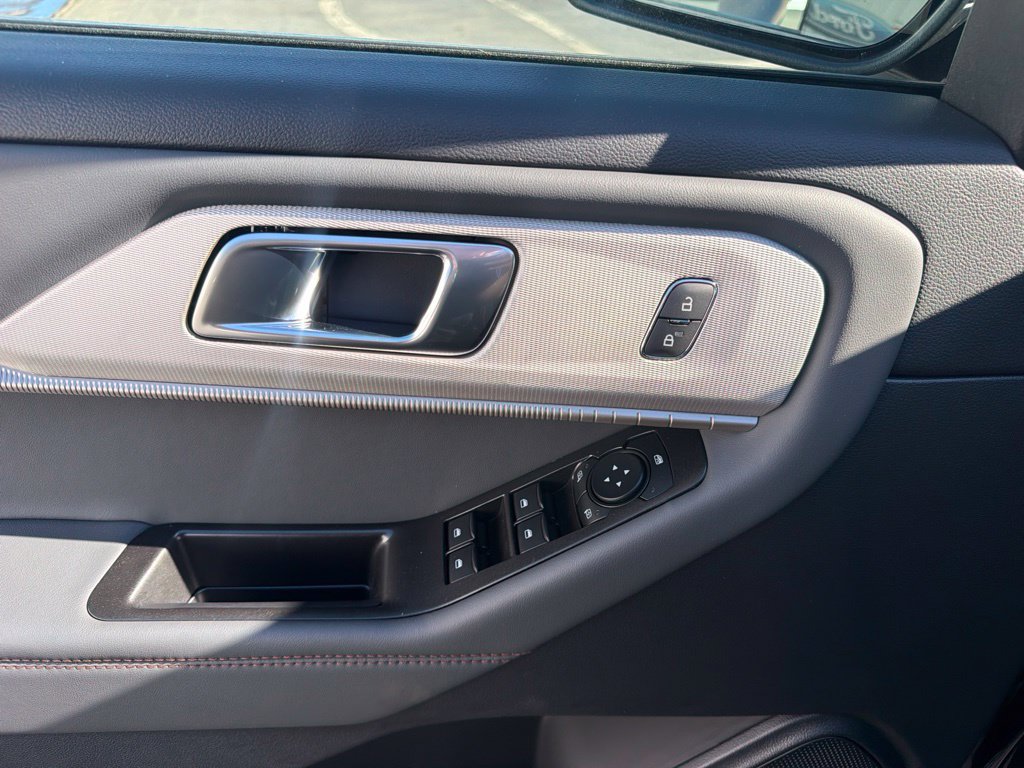 New 2027 Ford Explorer Active AWD/4WD image 24