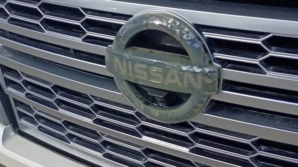 Used 2020 Nissan Titan Platinum Reserve w/ Moonroof Package AWD/4WD image 18