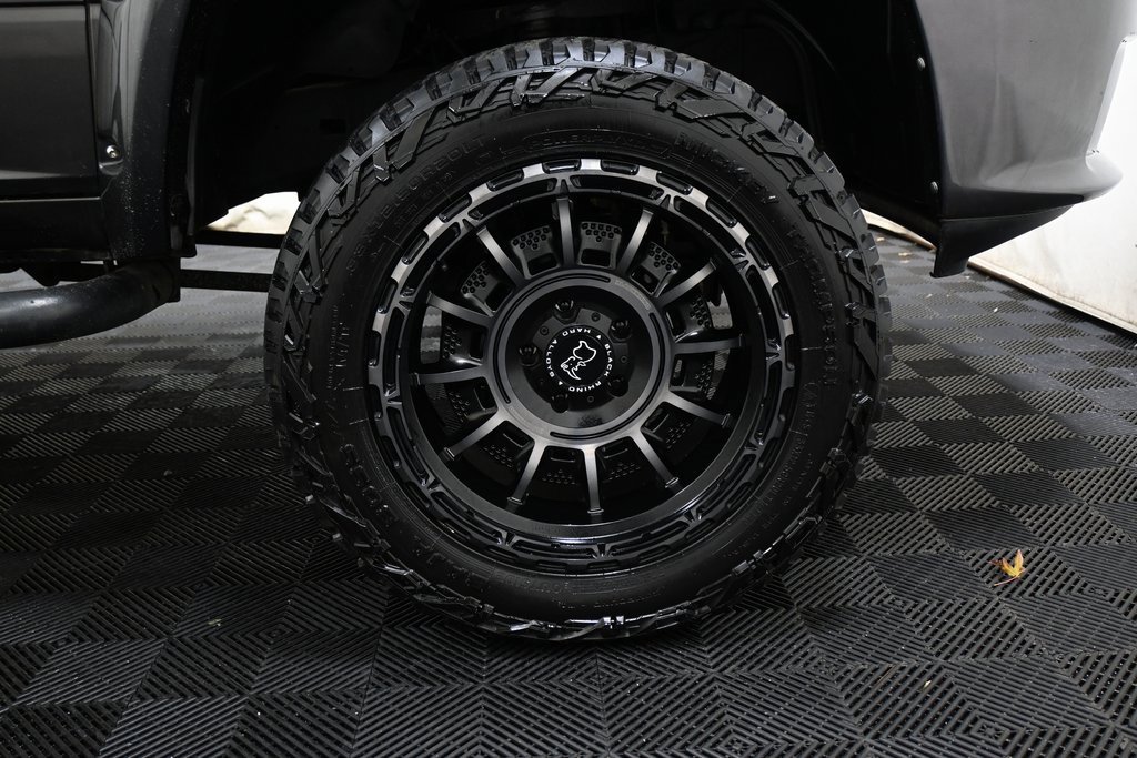 Used 2015 RAM 1500 Sport w/ Remote Start & Security Group image 30