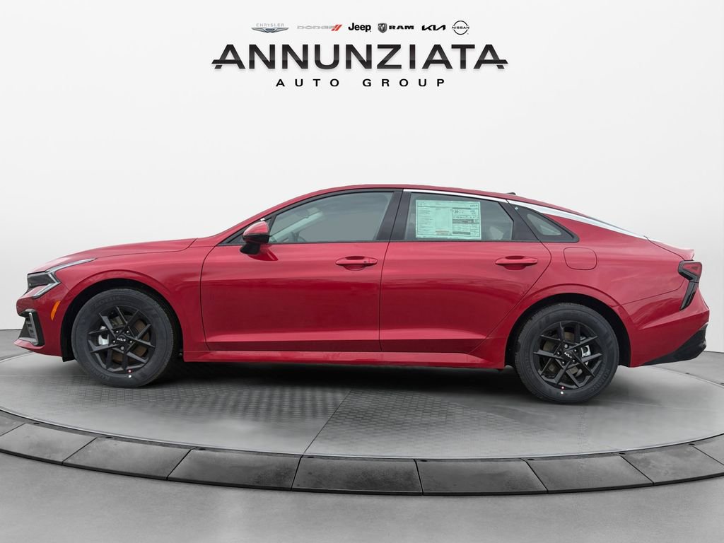 New 2025 Kia K5 LXS image 2