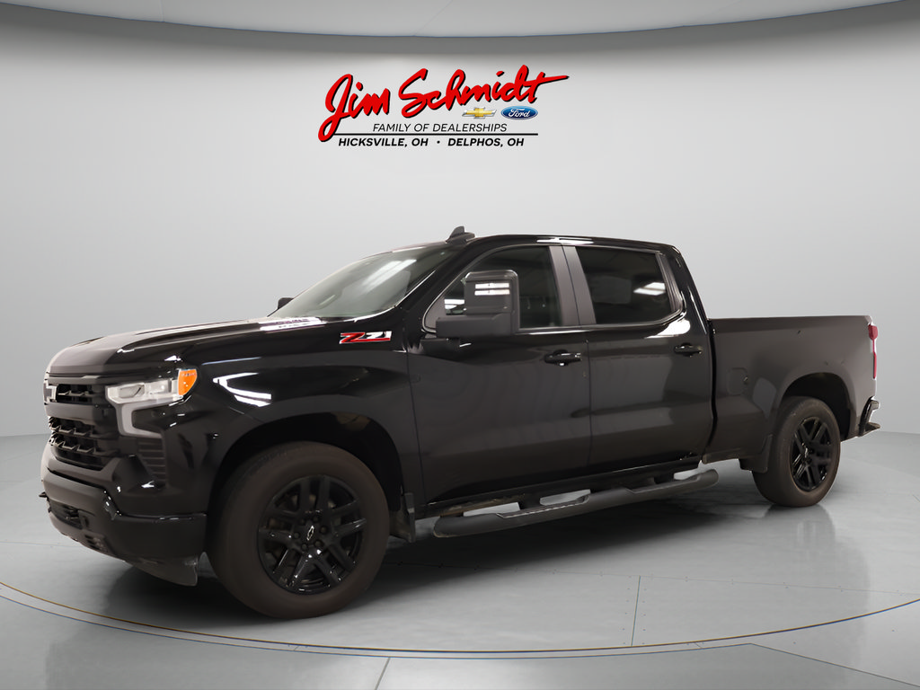 Used 2024 Chevrolet Silverado 1500 RST w/ Z71 Off-Road Package AWD/4WD image 2