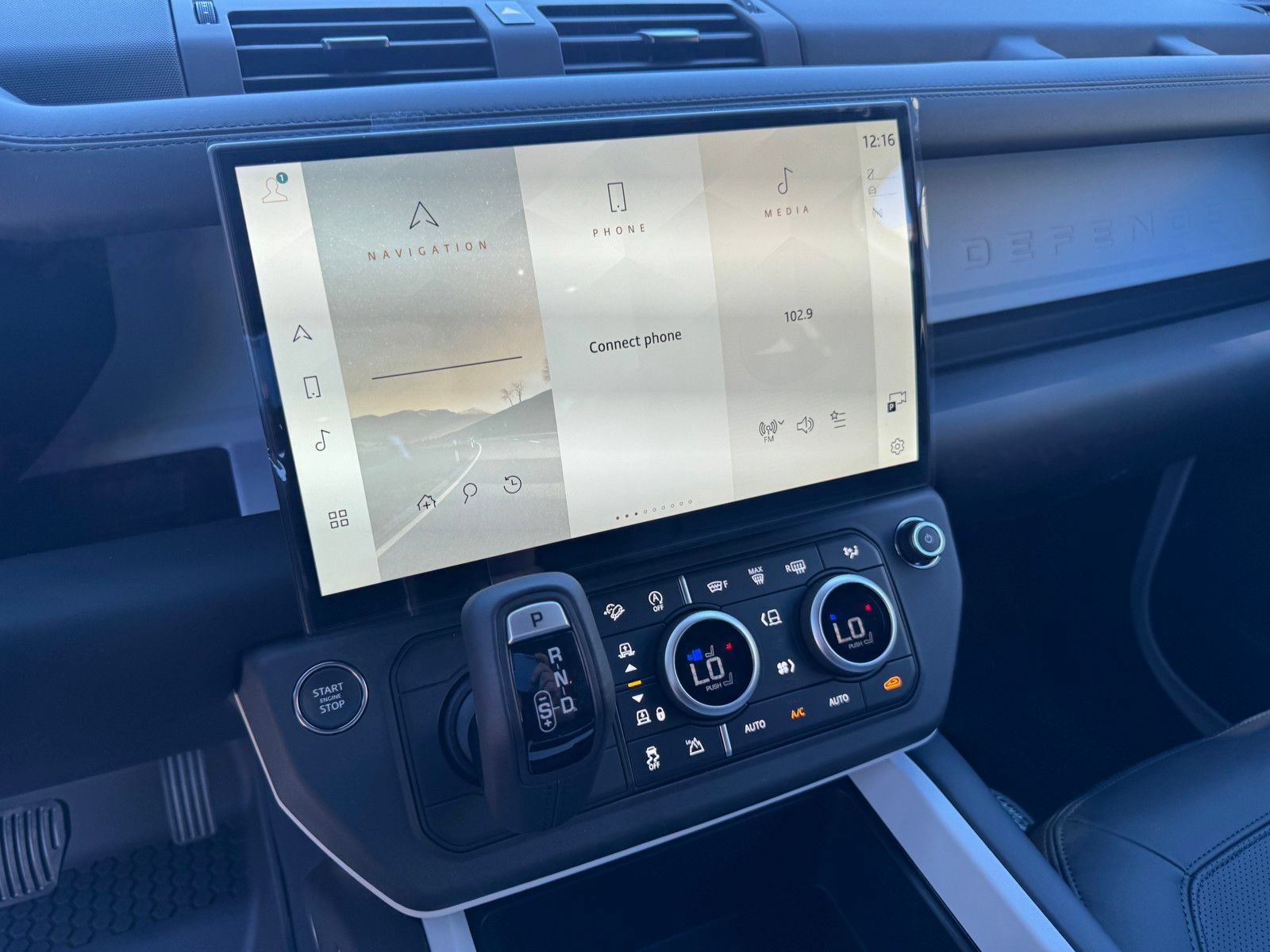 New 2026 Land Rover Defender 110 S AWD/4WD image 26