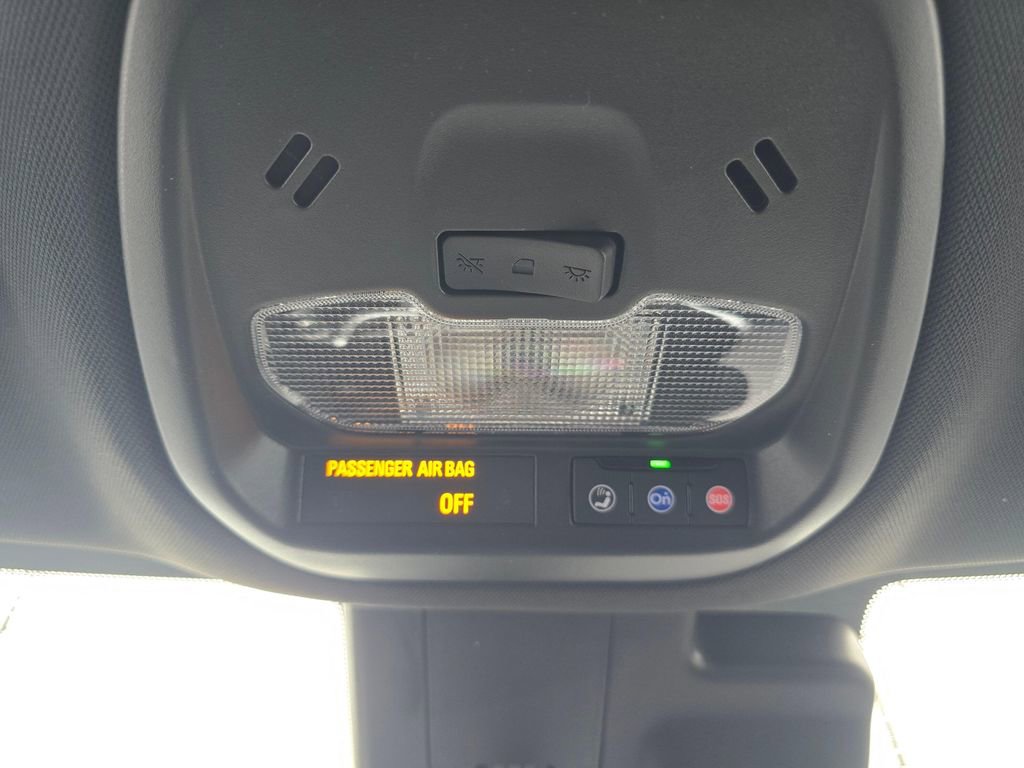 New 2026 Chevrolet Trax RS FWD image 30