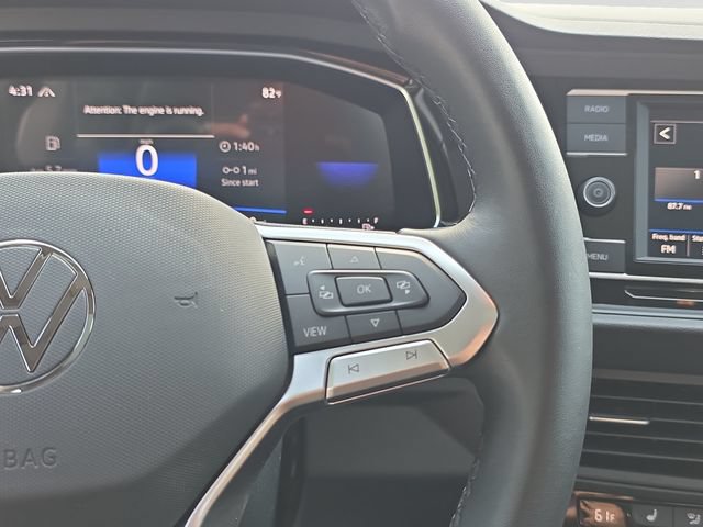 Certified 2023 Volkswagen Jetta SE w/ Panoramic Sunroof Package FWD image 19