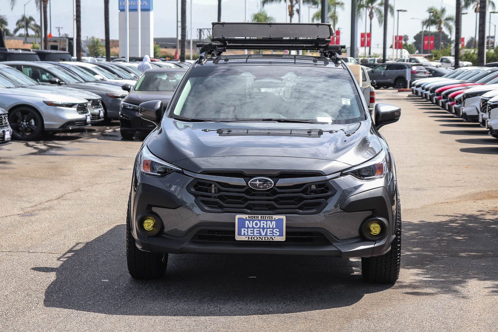 Used 2024 Subaru Crosstrek 2.0i Premium w/ Crosstrek Mirror Package AWD/4WD image 2