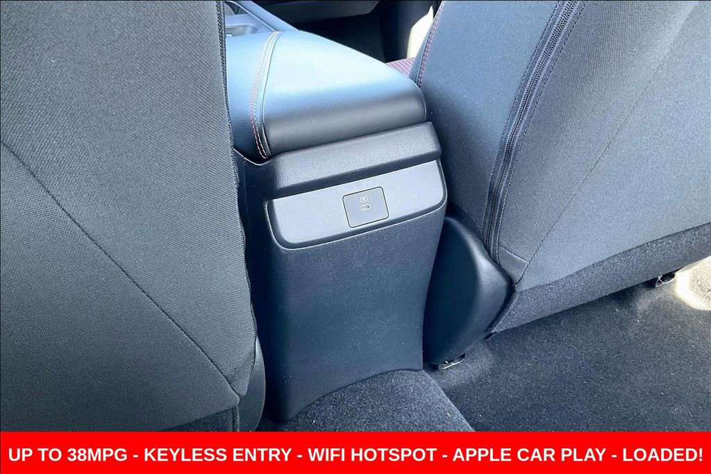 New 2026 Nissan Sentra SR w/ Floor Mat Package FWD image 17