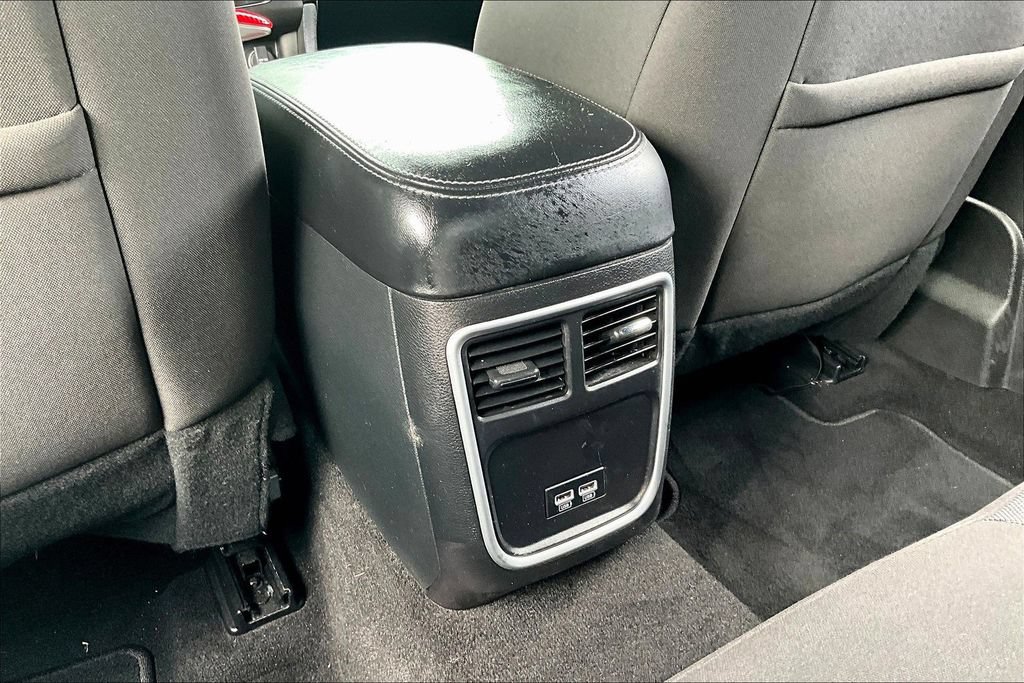 Used 2021 Dodge Charger SXT RWD image 25