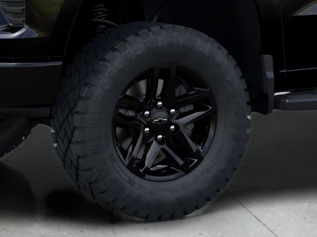New 2026 Chevrolet Silverado 1500 Custom Trail Boss w/ LPO, Dark Essentials Package image 9