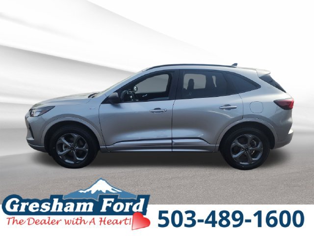 Used 2024 Ford Escape ST-Line AWD/4WD image 2